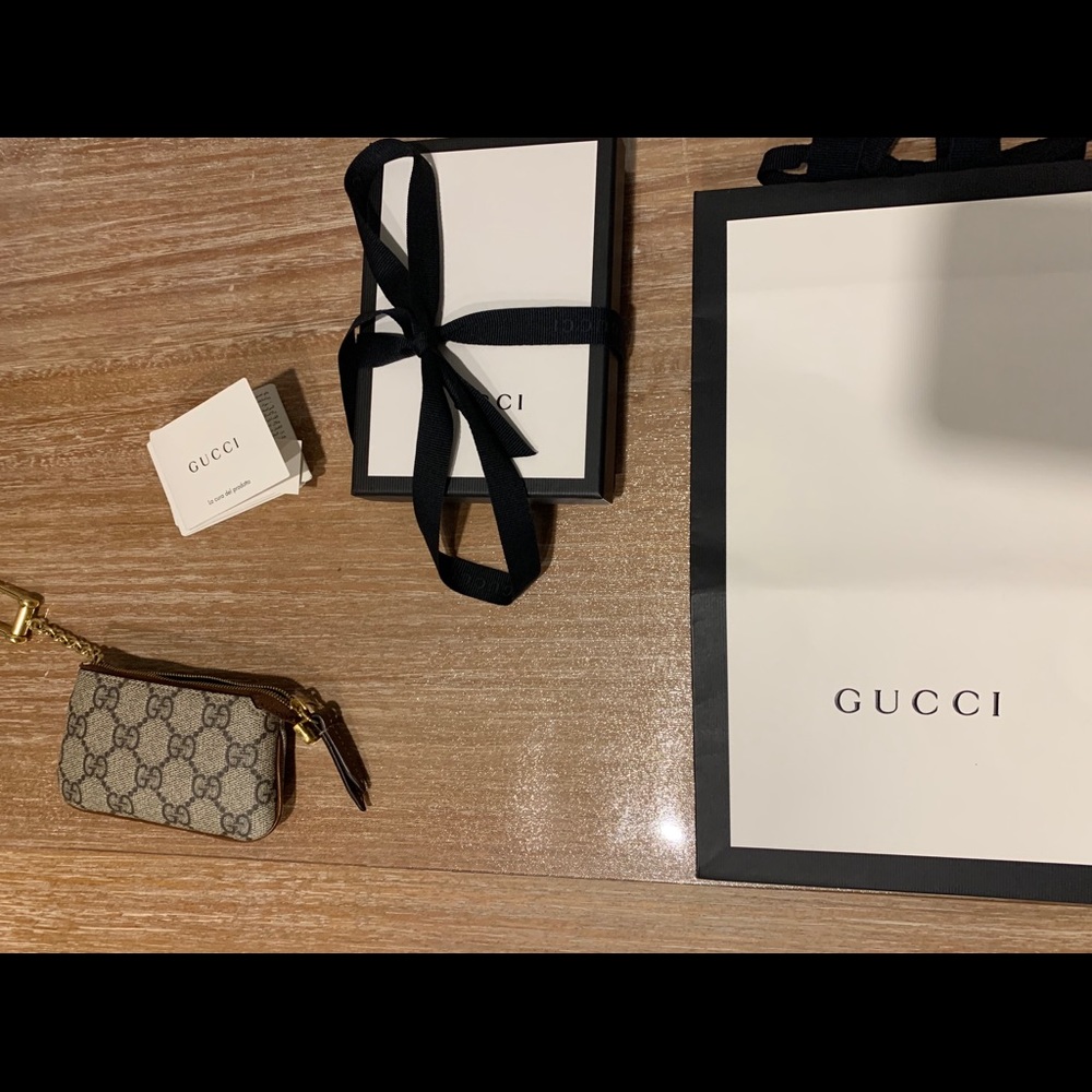 🛑🛑SOLD!!!!!🛑🛑🛑🛑🛑Gucci GG key Case